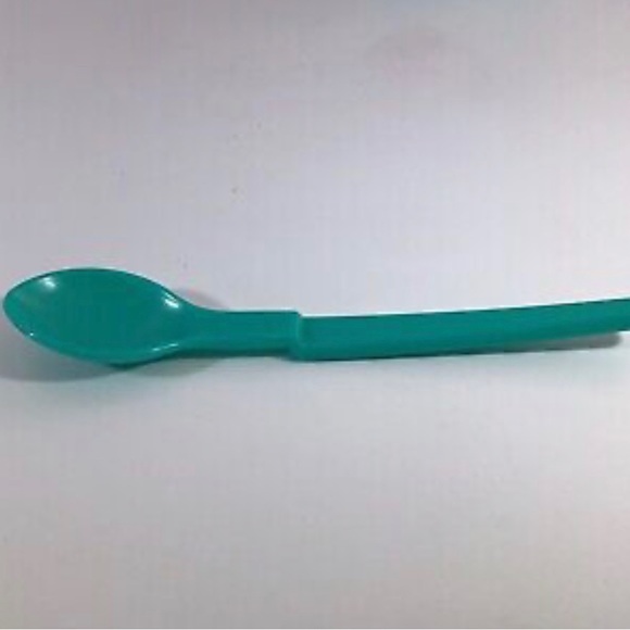 Tupperware Refrigerator Bowls w/Hanging Spoons 14 oz - Set of 2 - Picture 4 of 5